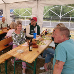 Gartenfest bei &bdquo;Aufbau&ldquo;- Alle feierten am 17.06.2023