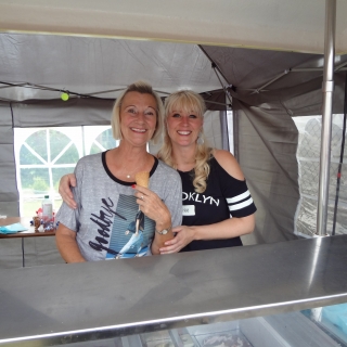 Elke und Nadine