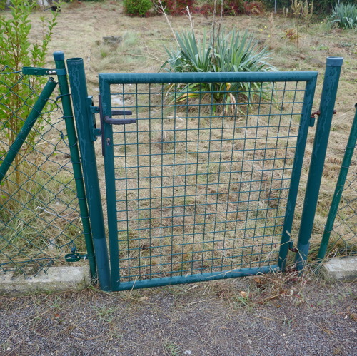 Garten Nr.: 77 Anfragen an den Vorstand Tel. 0176 343 91 807kleingaertnervereinamwasserwerk@gmx.de