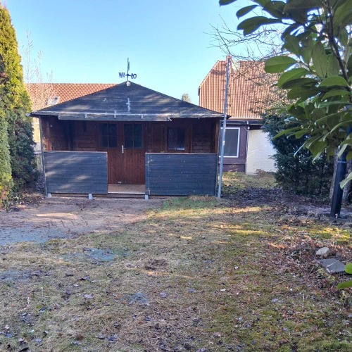 Lindenallee: Nr. 434 mit 975m2 (mit Holzlaube und Steinschuppen)